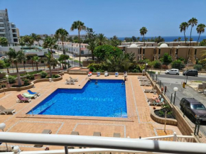 Borinquen only 280 meters to the beach, balcony with sea view, heated pool, Wifi